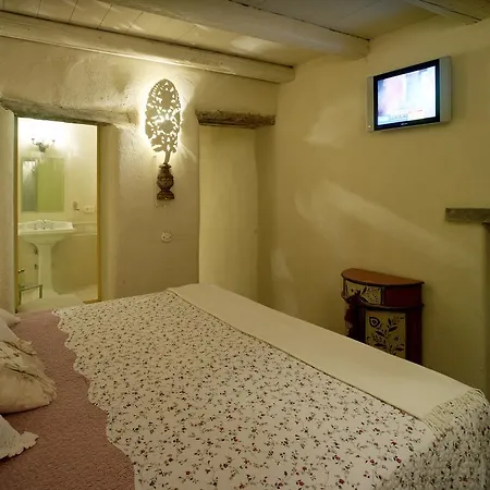 Le Suites Di Ca Teresa Guest house *