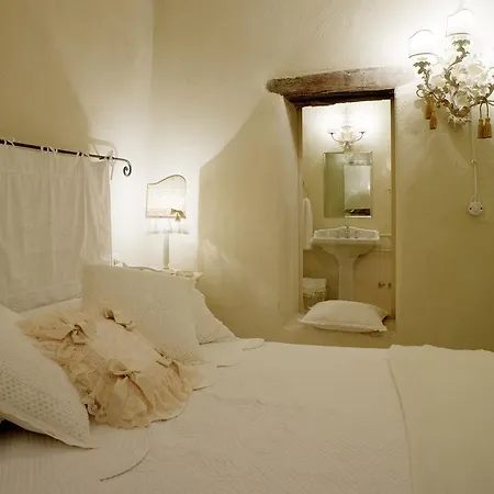 Le Suites Di Ca Teresa Guest house *