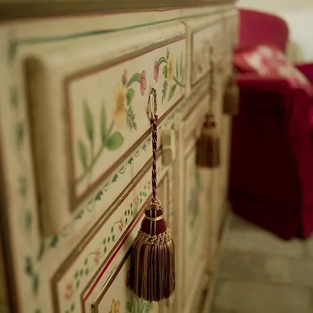 Le Suites Di Ca Teresa * Montescudo